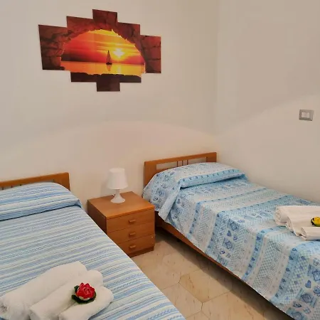 Nettuno Baia * Gallipoli