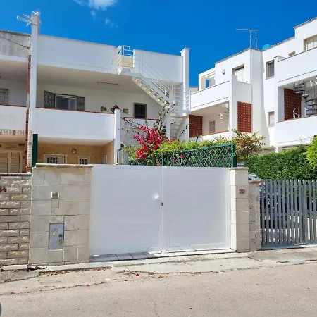 Nettuno Baia Апартаменти Галліполі