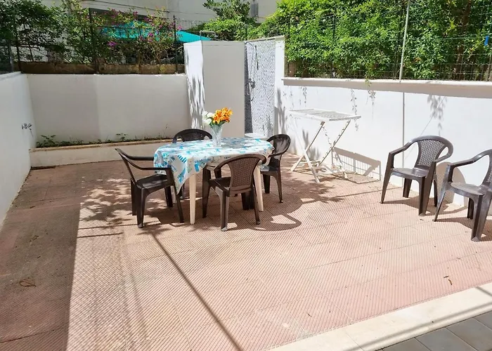 Apartment Nettuno Baia